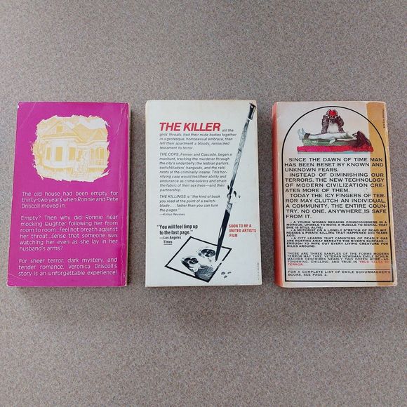 Vintage Horror Book Lot The Killings House of Evil True Tales of Terror Demonic - Picture 2 of 10
